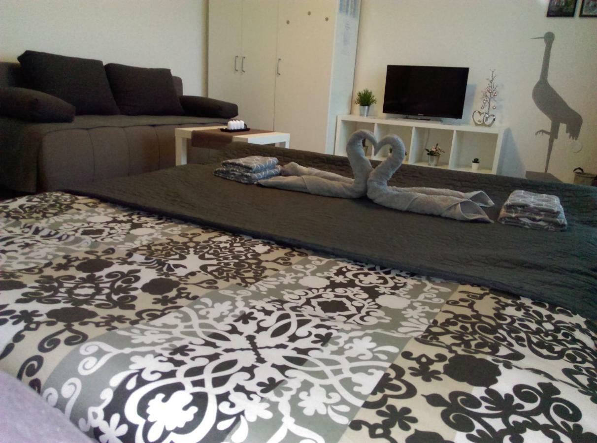 Studio Apartman Zdral Daruvar Extérieur photo